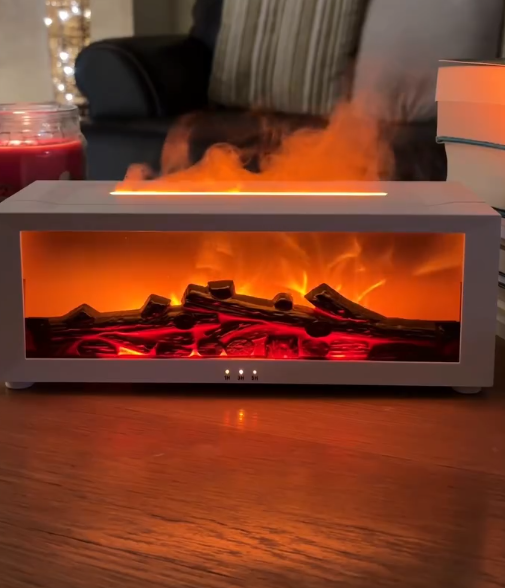 CloudBooms' Colorful Flame Humidifier & Oil Diffuser